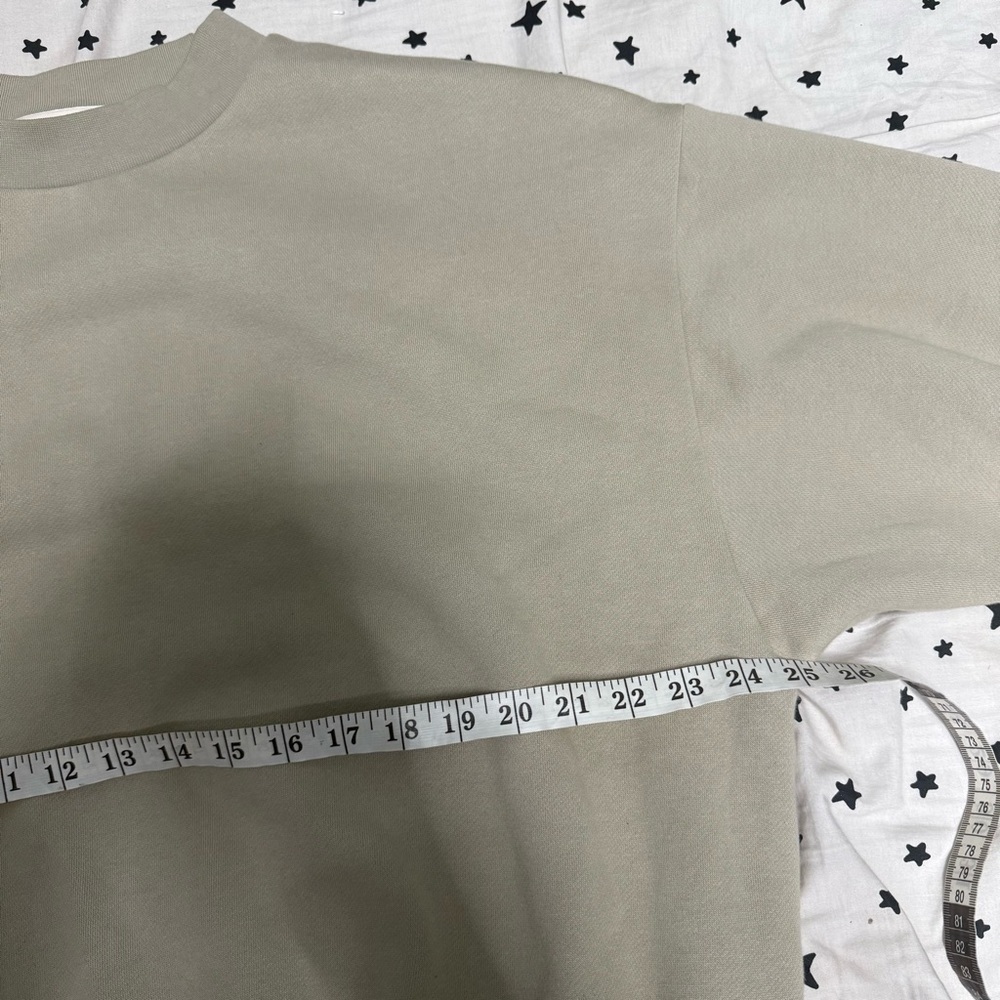 fear of god essentials cream sweatshirt sweater - Picture 5 of 8